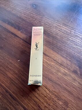 Yves Saint Laurent (YSL) LIP BLUSHER - 7 illicit nude - new!